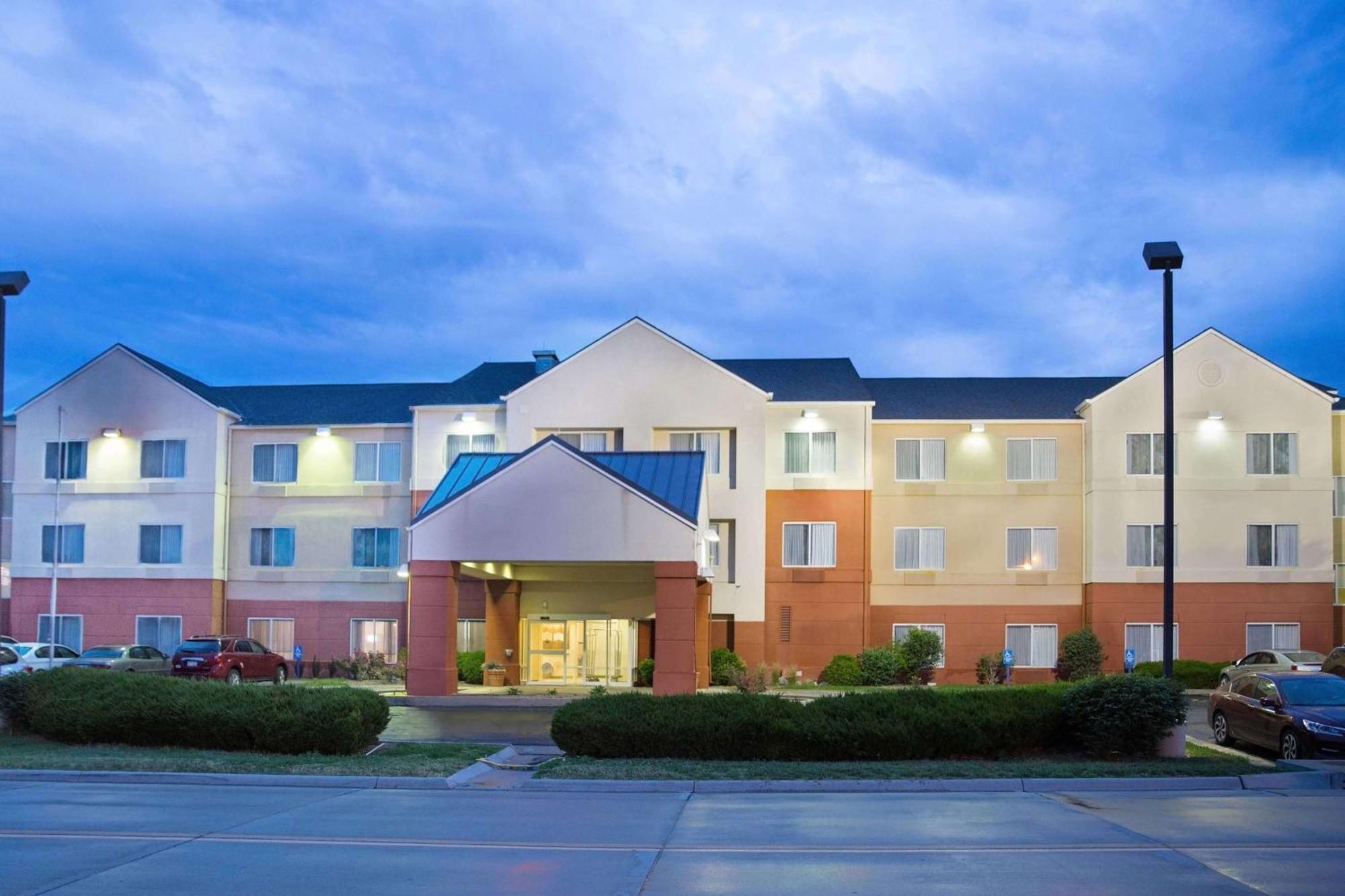 Americinn By Wyndham Hays Exterior photo
